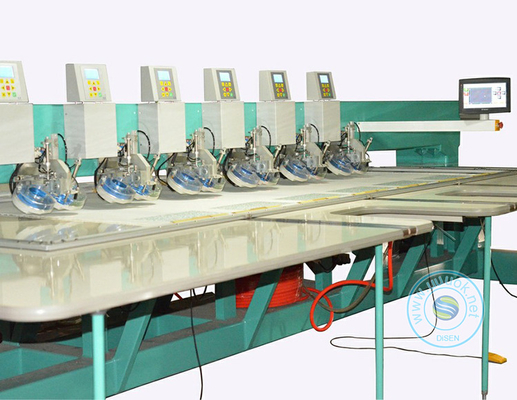 Il ricamo multifunzionale del computer della multi testa lavora il mackintosh a macchina automatico del cristallo di rocca ntelligent della corda dello zecchino